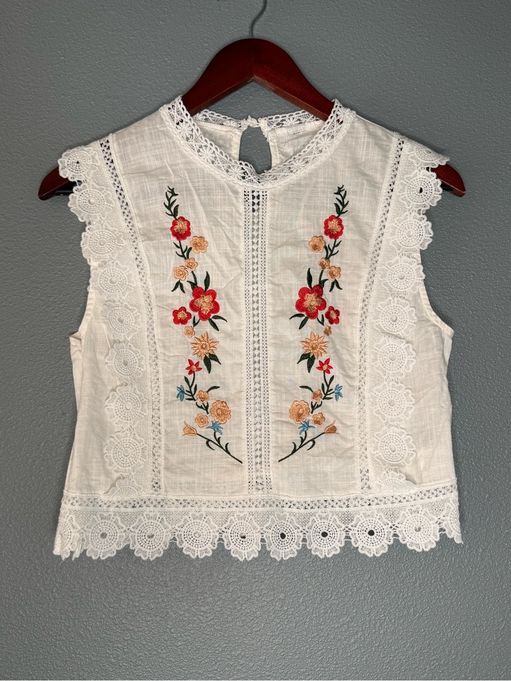 White Cotton Floral Embroidered Crochet Lace Boho Crop Top